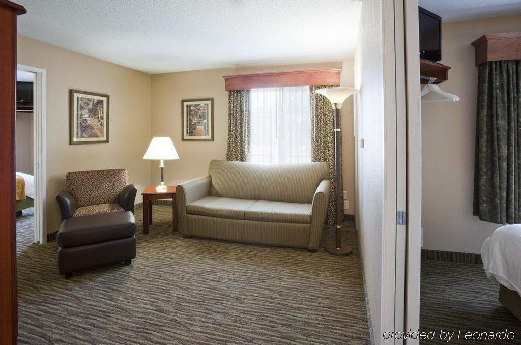 Grandstay Residential Suites Hotel - Eau Claire Exterior foto